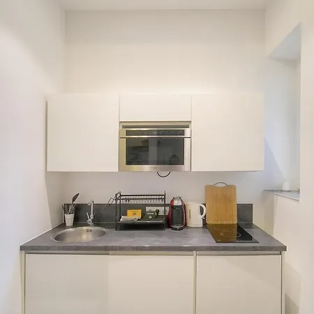 Frgk 24 Aout 1 Mezzanine Bedroom Center Ac Wifi High Speed